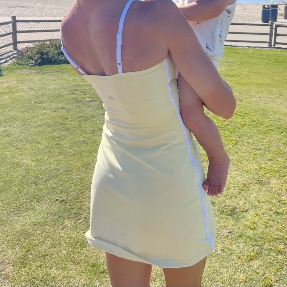 ALO airbrush Streamlined Dress !!! - Picture 2 of 6